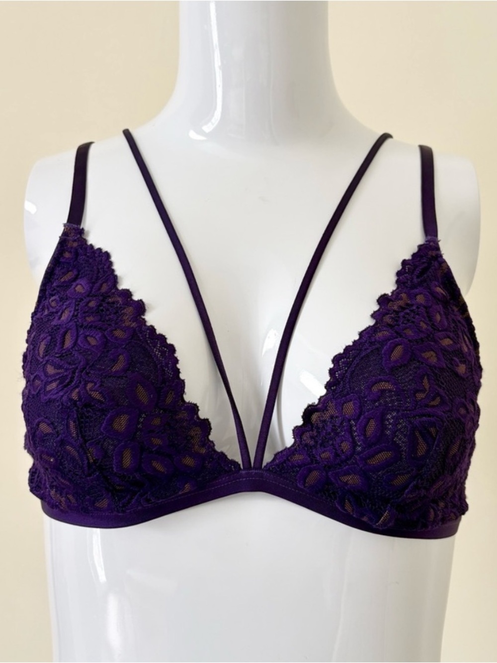 Frederick’s of Hollywood Jessica purple lace bra